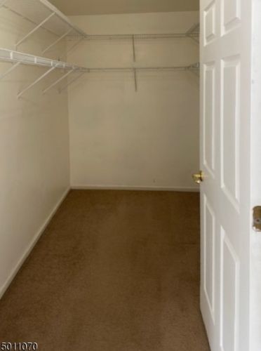 13 Gordon Cir, Parsippany NJ  07054-3413 exterior