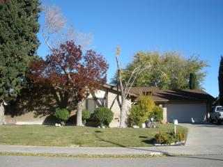 43780 Secure Pl, Lancaster, CA 93536-5860