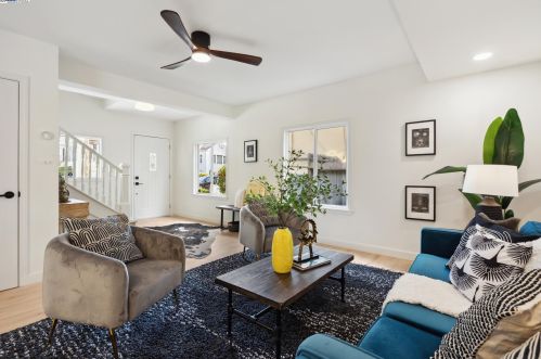 3015 Dakota St, Oakland CA 94602-3801 exterior