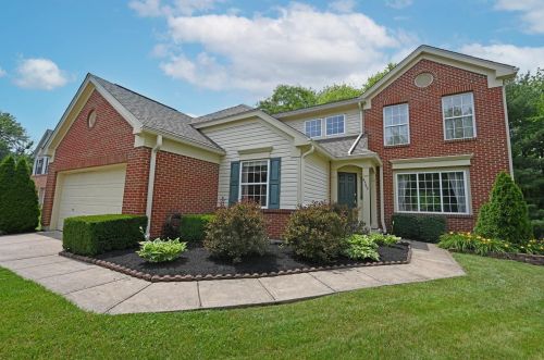 4595 Allison Ln, Stonelick, OH 45103-4044