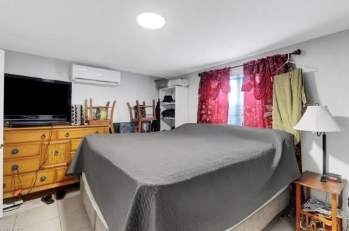 20 Westminster St, Lehigh Acres FL 33936-6512 exterior