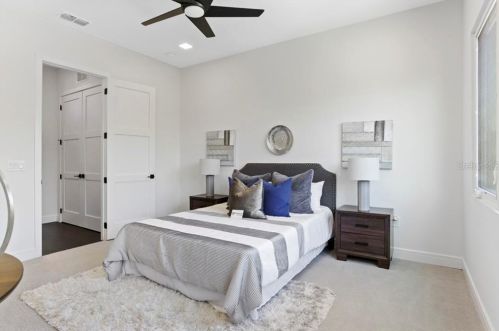 621 Pne St, Orlando FL 32824-7750 exterior