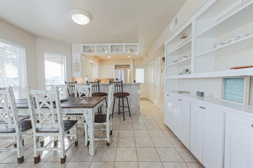 25314 Intrepid Ln, Galveston TX  77554-6612 exterior