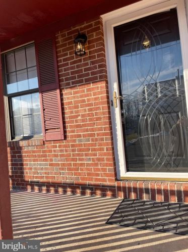 37 Mackenzie Ct, New Castle, DE 19720-6518