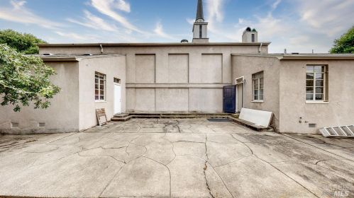 855 7 St, Santa Rosa CA  95401-6106 exterior