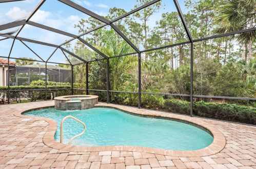 4430 Tamarind Way, Naples FL  34119-9684 exterior