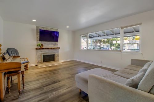 3231 Ida Dr, Concord CA  94519-2136 exterior