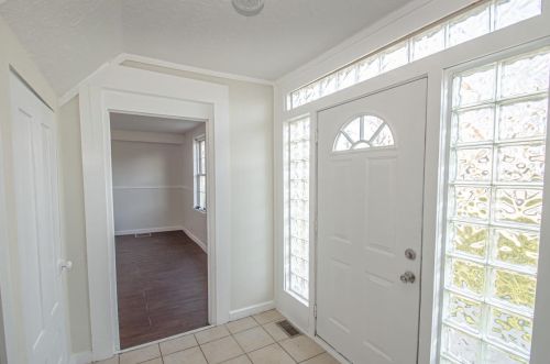 104 Main St, Spring Valley, OH 45370-8728