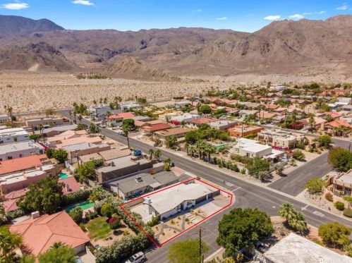 77445 Calle Potrero, La Quinta CA  92253-3702 exterior