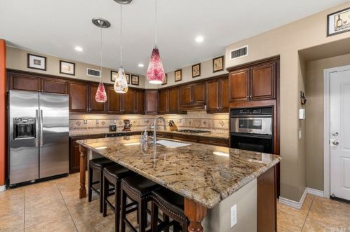 875 Reynoso Pkwy, Brea, CA 92821-2340