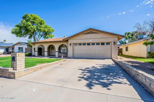 4817 Cheryl Dr, Glendale, AZ 85302-1816