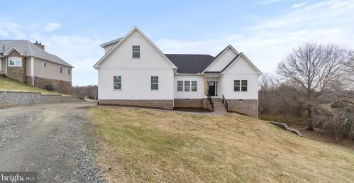 23478 Lands End Dr, Madison Mills VA  22960-3550 exterior