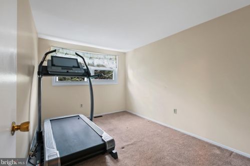 2 Ridgewood Pl, Willingboro NJ  08046-2515 exterior