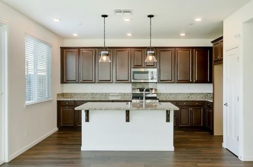 5031 Birch Valley Way, Rancho Cordova CA  95742 exterior