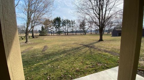 96 Division Rd, Valpo IN  46383-8014 exterior