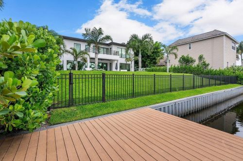 255 22nd St, Delray Beach FL  33444-4223 exterior