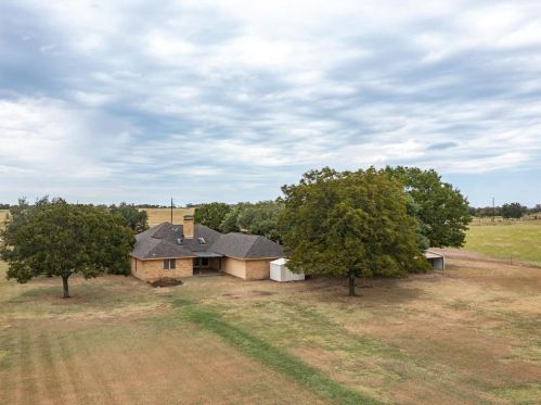 6950 Fm 879, Palmer, TX 75152-9102