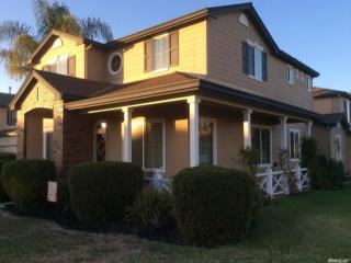 2401 Monogram Ct, Turlock CA  95382-8629 exterior