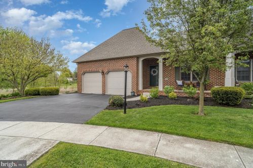 12 Beilman Ct, Navy Sup Dpt, PA 17055-5358