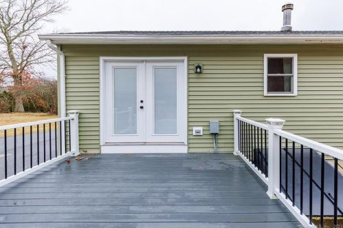 70 Pleasant View Dr, Killingly CT  06241-1213 exterior