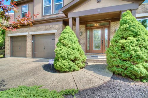 60 Villagrande Blvd, Newport, KY 41075-4022