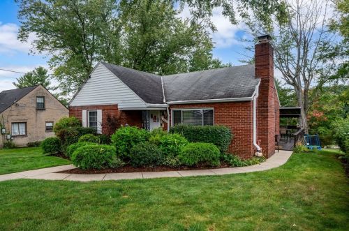 2413 Clearview Dr, Glenshaw, PA 15116-1903