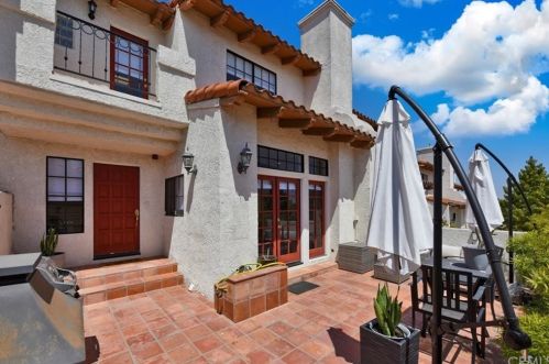 210 Prospect Ave, Redondo Beach, CA 90277-6802