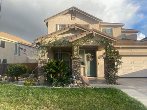 1191 Oatgrass Way, Los Banos, CA 93635-8549