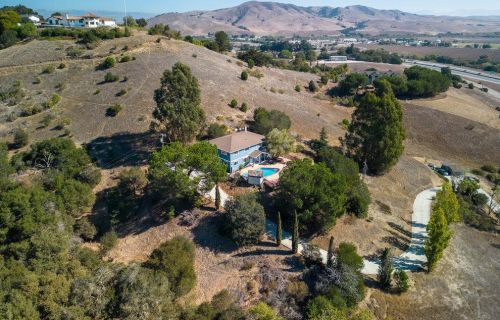 1010 Anzar Rd, San Juan Bautista, CA 95045-9610