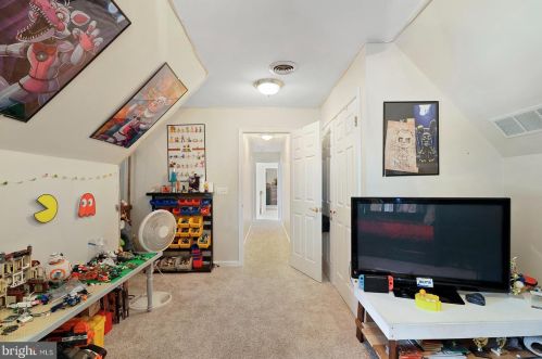 195 Apple Blossom Dr, Camden-Wy DE  19934-1970 exterior