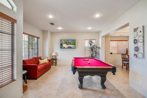 44700 Calle Placido, La Quinta CA  92253-5943 exterior