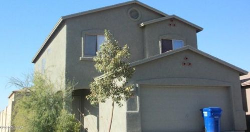 6662 Venetian Dr, Tucson, AZ 85746-6645