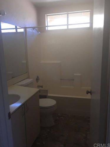 376 Ferrara Way, Vista CA  92083-4804 exterior