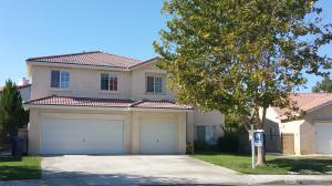 2830 Chaplin Dr, Lancaster, CA 93536-6092