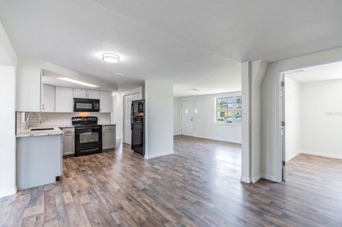 3427 Coldwell Dr, Tarpon Springs FL  34691-4836 exterior