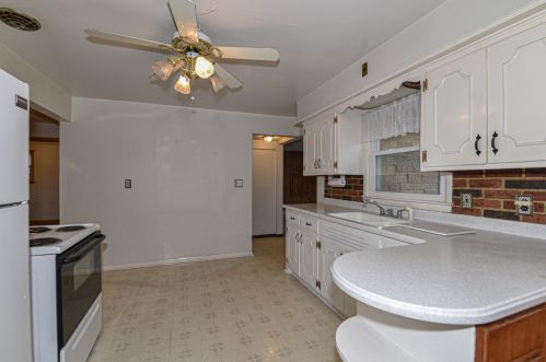 138 Van Norman Ave, Milwaukee WI 53235-5723 exterior