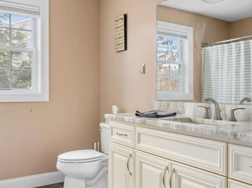 30 Excalibur Dr, Richmond RI  02892-1187 exterior