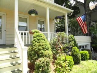53 Jefferson Ave, Danbury, CT 06810-7913