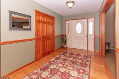 135 Sherman Ridge Rd, Wantage, NJ 07461-3034