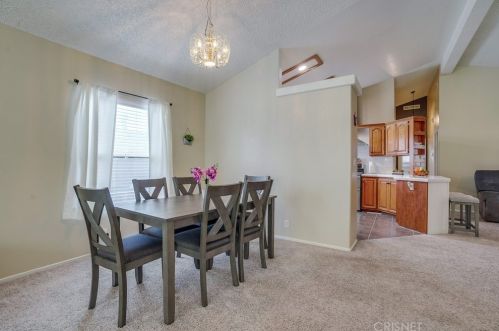 28101 Vista View Dr, Santa Clarita CA  91351-5710 exterior