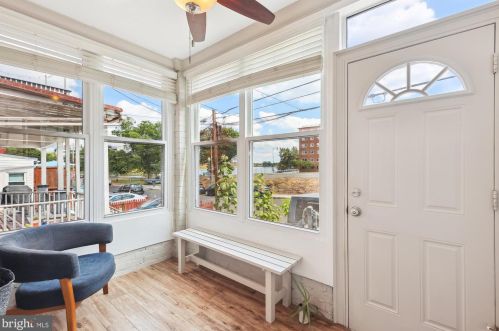 608 Columbia Rd, Washington DC 20001-2905 exterior