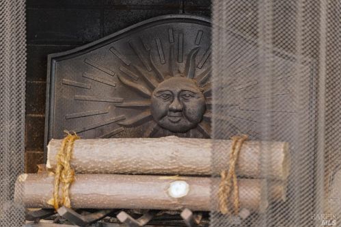 207 Madrone Ave, Larkspur CA  94939-2114 exterior