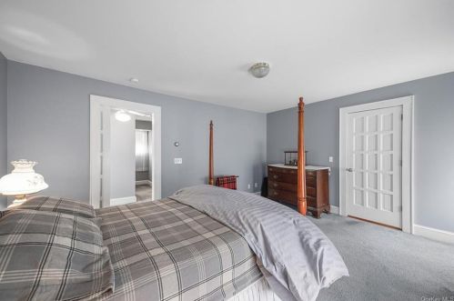 67 Main St, Washingtonville NY  10992-1212 exterior