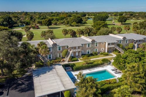 221 Cypress Way, Naples, FL 34110-1229