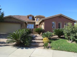 231 Vista Creek Cir, Sacramento CA  95835-2025 exterior