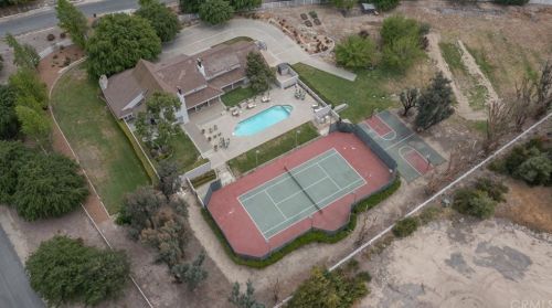 28565 Vallejo Ave, Temecula CA  92592-2316 exterior