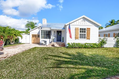 105 6th St, Delray Beach, FL 33444-3917