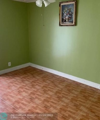 1301 135th Ter, Hollywood, FL 33027-1880