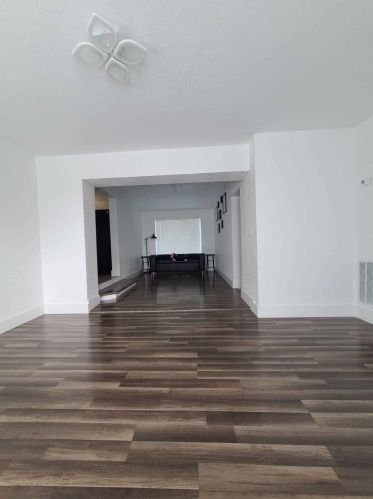 4903 Australian Ave, West Palm Beach FL  33407-2309 exterior