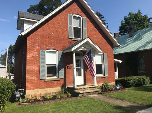 210 Gay St, Mount Vernon OH  43050-2506 exterior